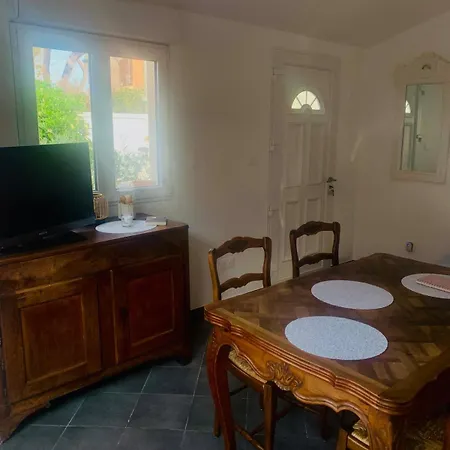 Nyaraló Un Petit Coin De Paradis A La Capte Hyères